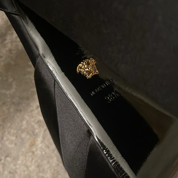 Versace D'orsay Satin Pumps Size 38.5 - Picture 6 of 7